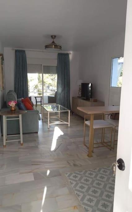 Rent4 Malaga Yolamar Appartement